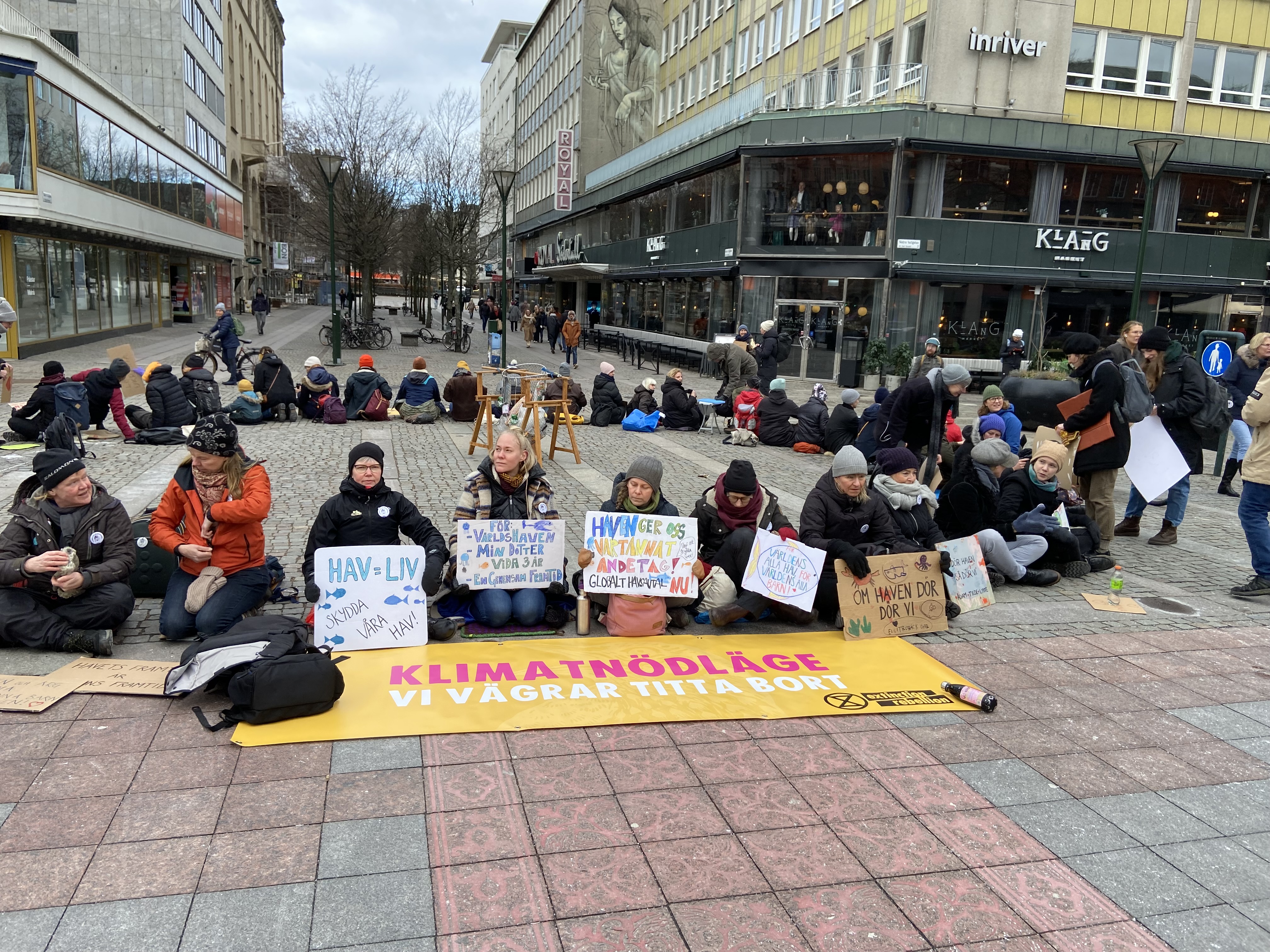 Demonstration med Rebellmammorna, Malmö 2023. Ingår i Archives For Future.