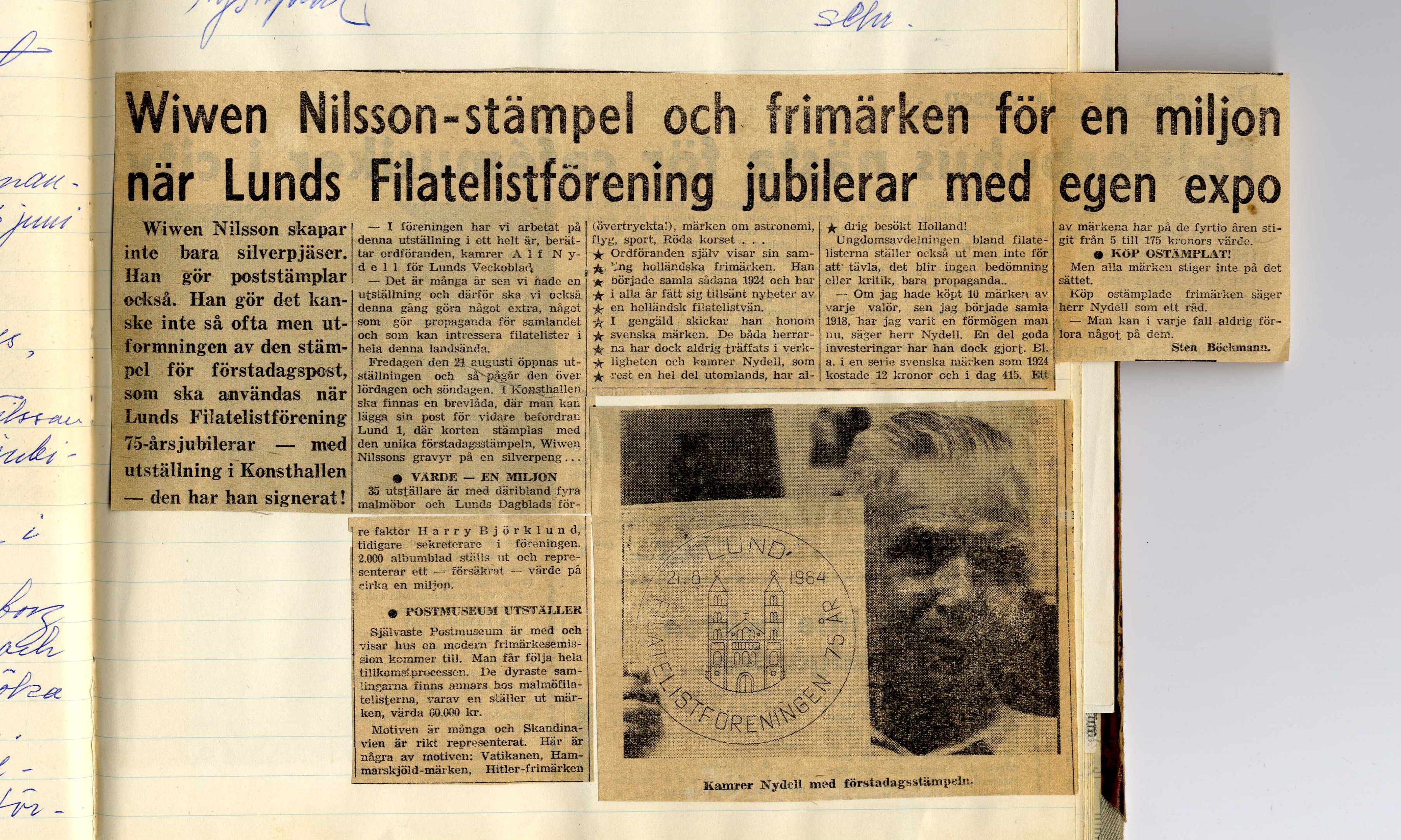 Pressklipp om minnespoststämpeln och frimärksutställningen vid Lunds Filatelistförenings 75-årsjubileum 1964. Lunds Filatelistförenings arkiv. 